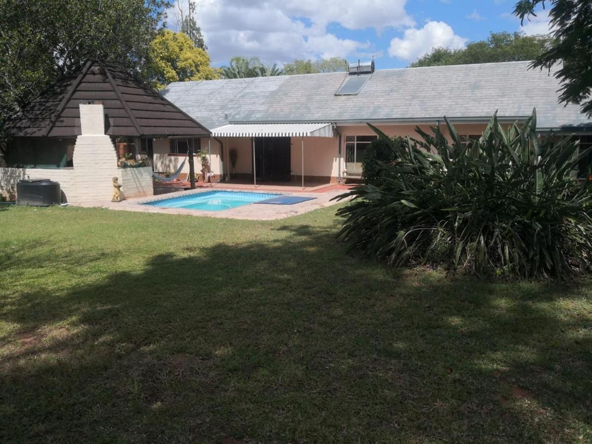 Villa 15 On Reitz Bela bela Exterior foto
