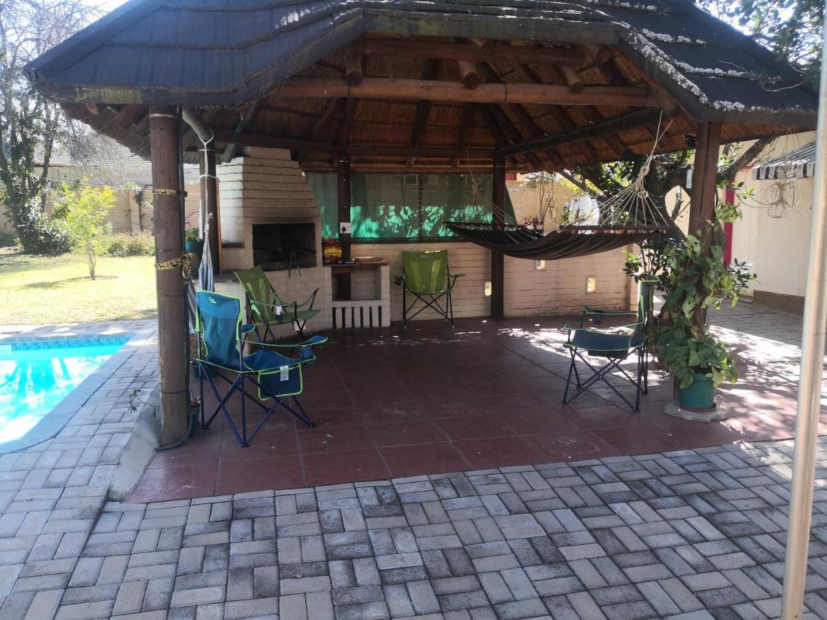 Villa 15 On Reitz Bela bela Exterior foto